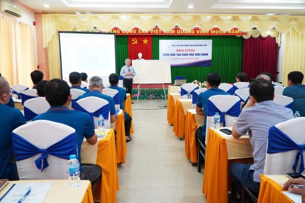 khai giảng khóa học CEO 4